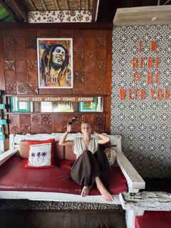 Maria Bakalova feet photo 9