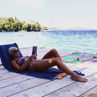 Maria Bakodimou feet photo thumbnail