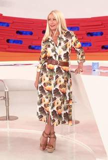 Maria Bakodimou feet photo thumbnail