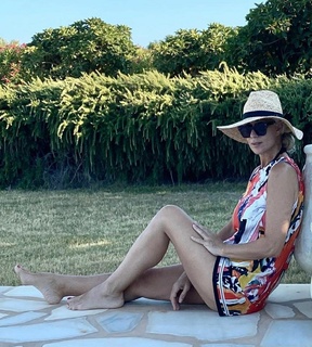 Maria Bakodimou feet photo thumbnail