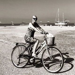 Maria Bakodimou feet photo thumbnail