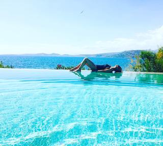 Maria Bakodimou feet photo thumbnail