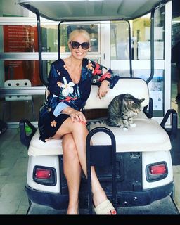 Maria Bakodimou feet photo thumbnail