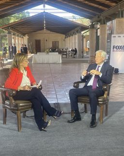 Maria Bartiromo feet photo thumbnail