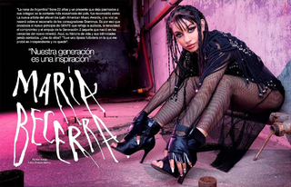 Maria Becerra feet photo thumbnail