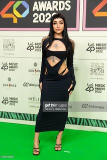 Maria Becerra feet photo thumbnail