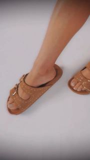 Maria Becerra feet photo 14