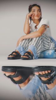 Maria Becerra feet photo 17