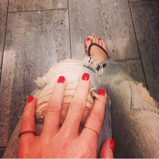 Maria Bekatorou feet photo 4