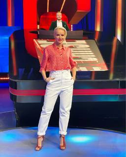 Maria Bekatorou feet photo 2