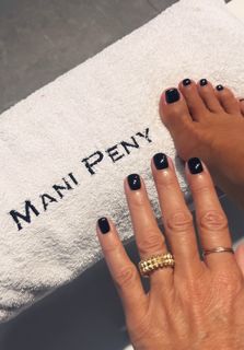 Maria Bekatorou feet photo 3