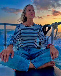 Maria Bello feet photo thumbnail