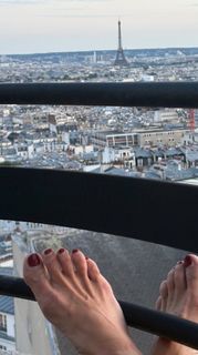 Maria Bello feet photo 5