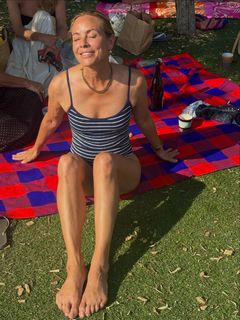 Maria Bello feet photo 3