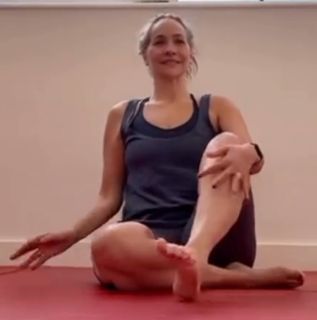 Maria Beltrão feet photo 4