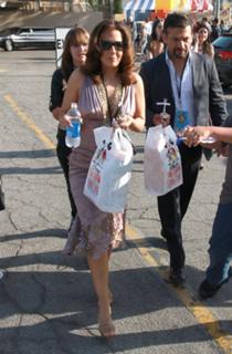 Maria Canals-Barrera feet photo thumbnail