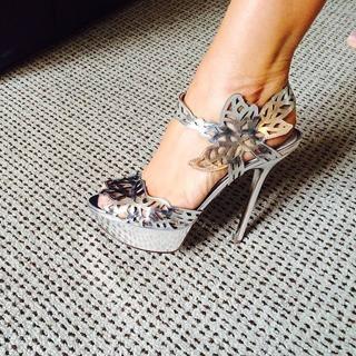 Maria Celeste Arraras feet photo thumbnail