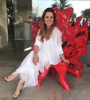 Maria Celeste Arraras feet photo thumbnail