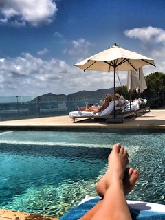 Maria Celeste Arraras feet photo thumbnail
