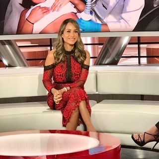 Maria Celeste Arraras feet photo thumbnail