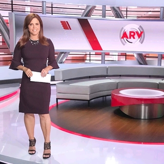 Maria Celeste Arraras feet photo thumbnail