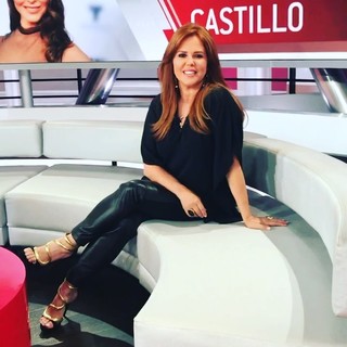 Maria Celeste Arraras feet photo thumbnail
