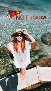 Maria Celeste Arraras feet photo thumbnail