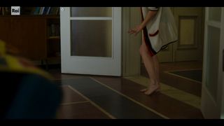 Maria Chiara Giannetta feet photo 6