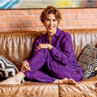 Maria Clara Gueiros feet photo 19