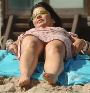 Maria Conchita Alonso feet photo thumbnail