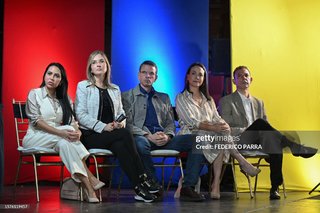 Maria Corina Machado feet photo 9