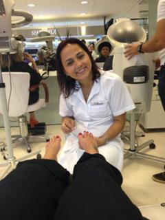 Maria Cândida feet photo 1