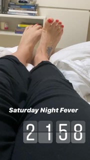 Maria Cândida feet photo 7