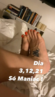 Maria Cândida feet photo 16