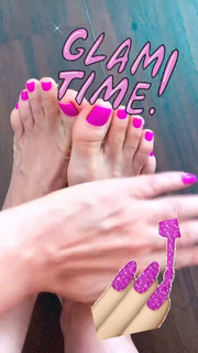 Maria Cândida feet photo 2