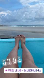 Maria Cândida feet photo 5