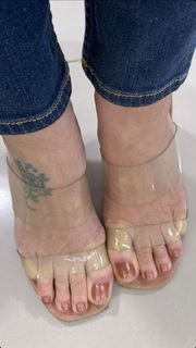 Maria Cândida feet photo 14