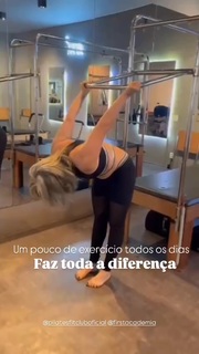 Maria Cândida feet photo 15