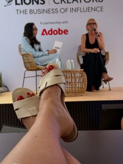 Maria Cândida feet photo 5