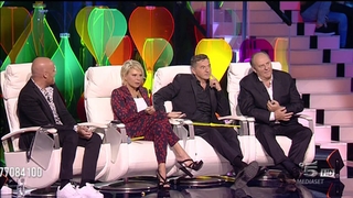 Maria De Filippi feet photo thumbnail