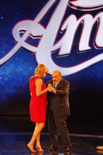 Maria De Filippi feet photo thumbnail