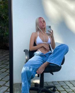 Maria Domark feet photo 17