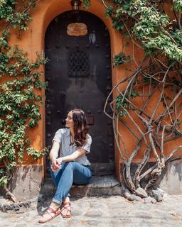 Maria Ehrich feet photo thumbnail