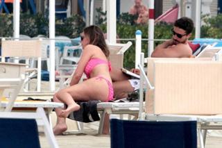 Maria Elena Boschi feet photo thumbnail