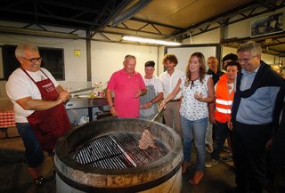 Maria Elena Boschi feet photo thumbnail