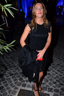 Maria Elena Boschi feet photo thumbnail