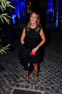 Maria Elena Boschi feet photo thumbnail