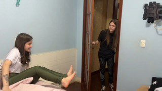 Maria Emanuelly feet photo 10