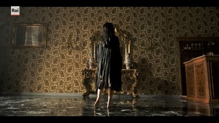 Maria Esposito feet photo 7