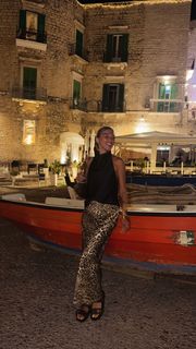 Maria Esposito feet photo 3